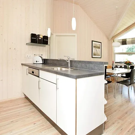Retreat With Tennis Access *
